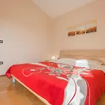 House Dolly Porec