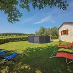 Holiday home House Dolly *