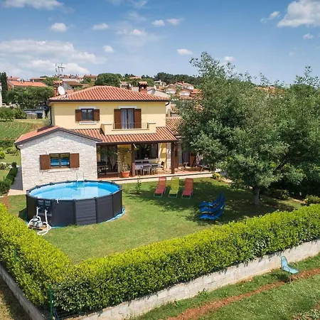 House Dolly Holiday home *